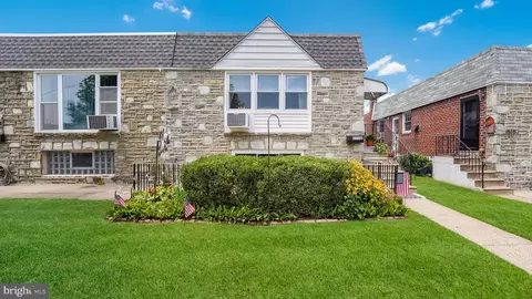 15150 Milford St, Philadelphia, PA 19116