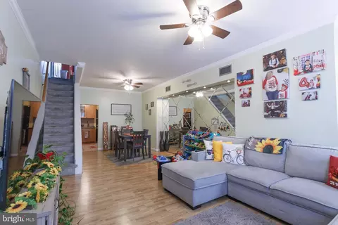 2442 Memphis St, Philadelphia, PA 19125