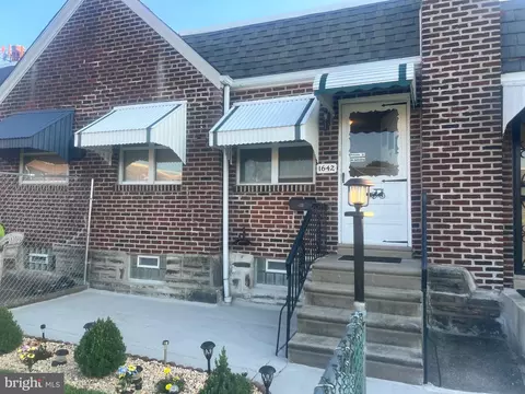 1642 Creston St, Philadelphia, PA 19149