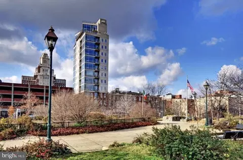 110 S Front St #800, Philadelphia, PA 19106