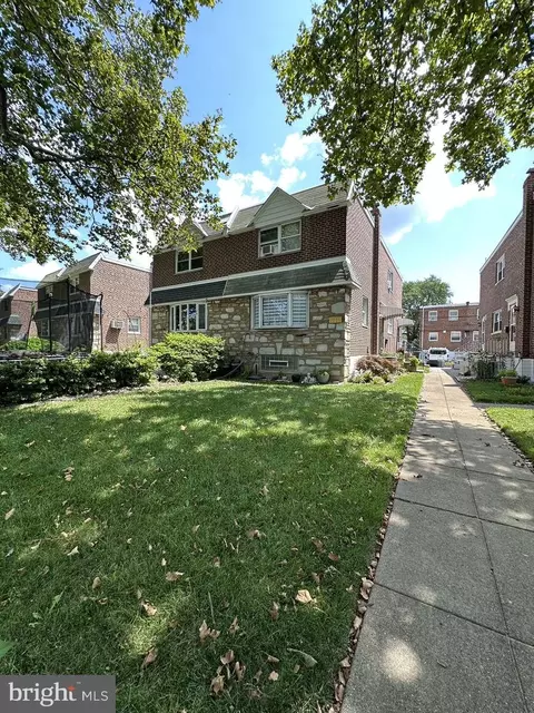 7655 E Roosevelt Blvd, Philadelphia, PA 19152