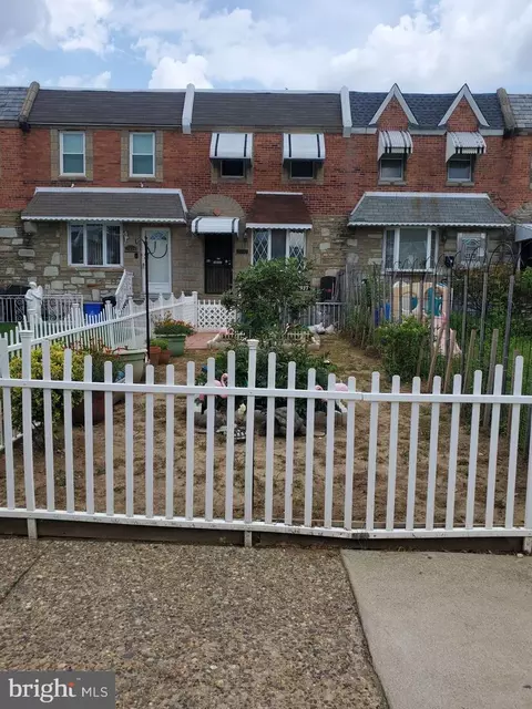 2937 Hellerman St, Philadelphia, PA 19149