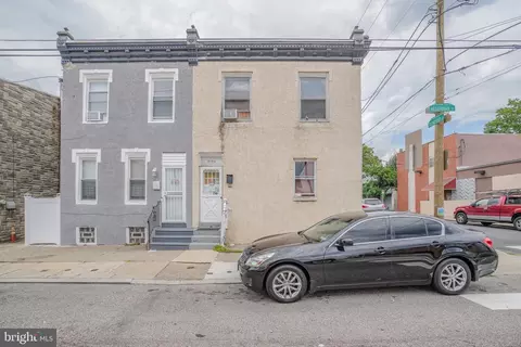 7134 Hegerman St, Philadelphia, PA 19135
