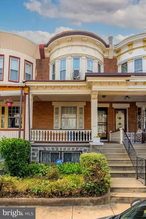 5846 Pine St, Philadelphia, PA 19143