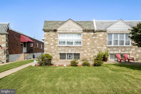 7840 Brier St, Philadelphia, PA 19152