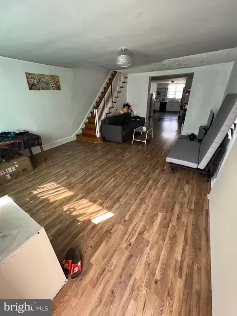 5222 Westford Rd, Philadelphia, PA 19120