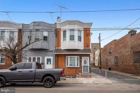 2556 E Westmoreland St, Philadelphia, PA 19134