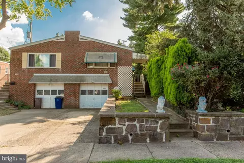 1516 Faunce St, Philadelphia, PA 19111