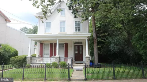 420 Lyceum Ave, Philadelphia, PA 19128