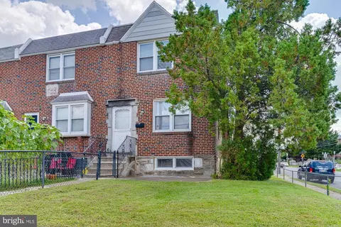 6301 Farnsworth St, Philadelphia, PA 19149