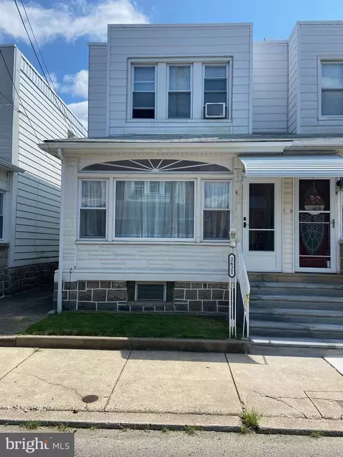 2621 Croyden St, Philadelphia, PA 19137