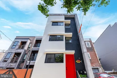 2227 Blair St, Philadelphia, PA 19125