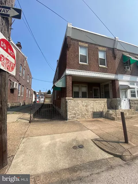 4516 Sepviva St, Philadelphia, PA 19124