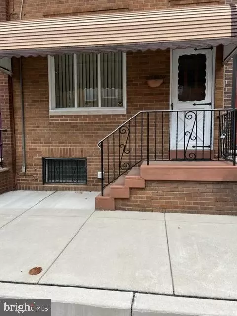 841 Cross St, Philadelphia, PA 19147