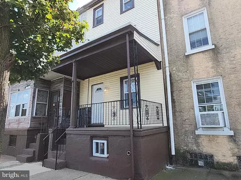 2686 Bridge St, Philadelphia, PA 19137