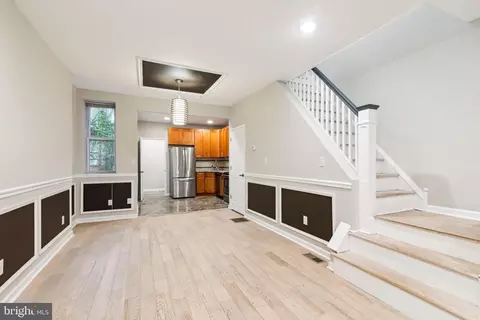 517 N Holly St, Philadelphia, PA 19104