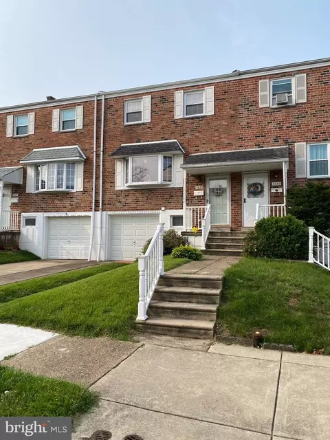 3422 Brookview Rd, Philadelphia, PA 19154