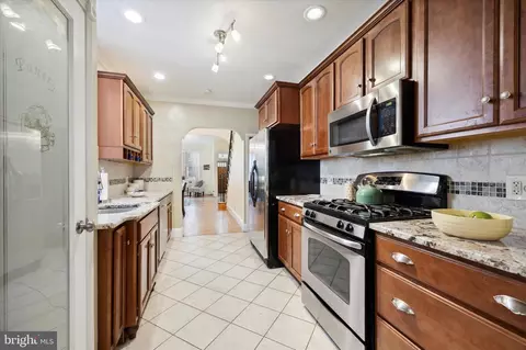 1324 Moore St, Philadelphia, PA 19148