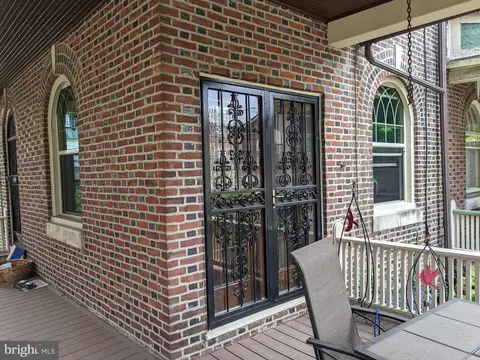 518 W Manheim St, Philadelphia, PA 19144