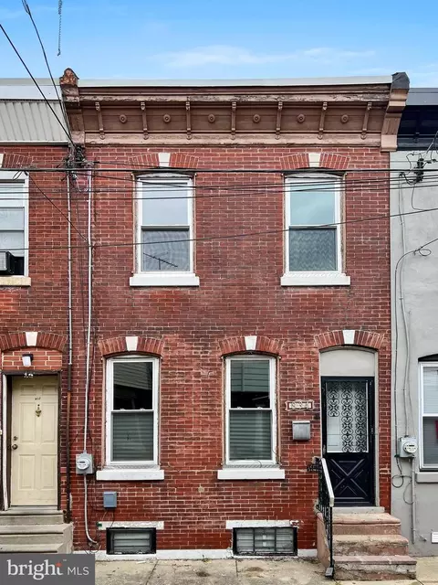 834 Cantrell St, Philadelphia, PA 19148