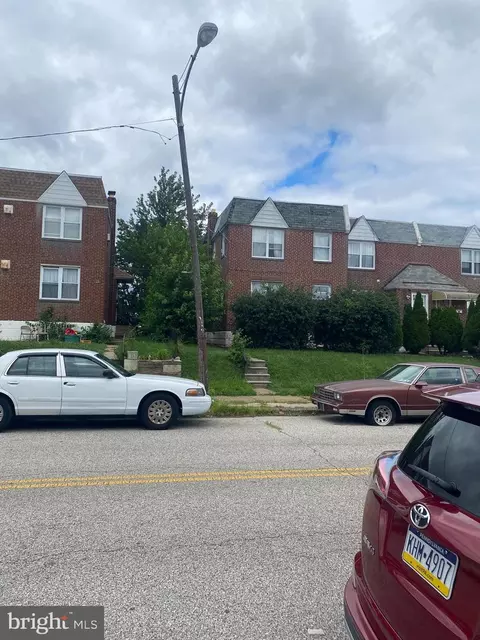 6326 Leonard St, Philadelphia, PA 19149