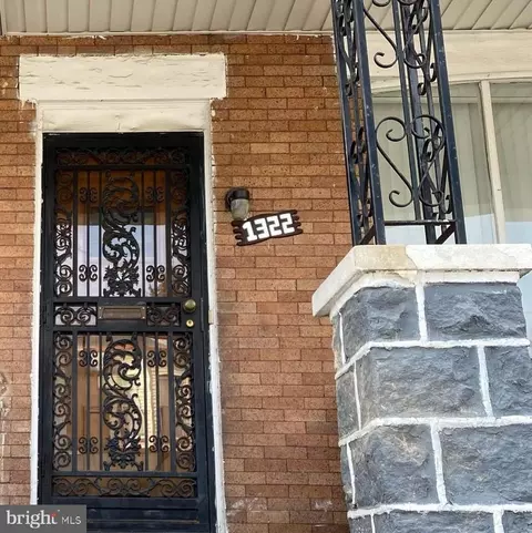 1322 N Robinson St, Philadelphia, PA 19151