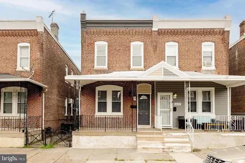6630 Hegerman St, Philadelphia, PA 19135