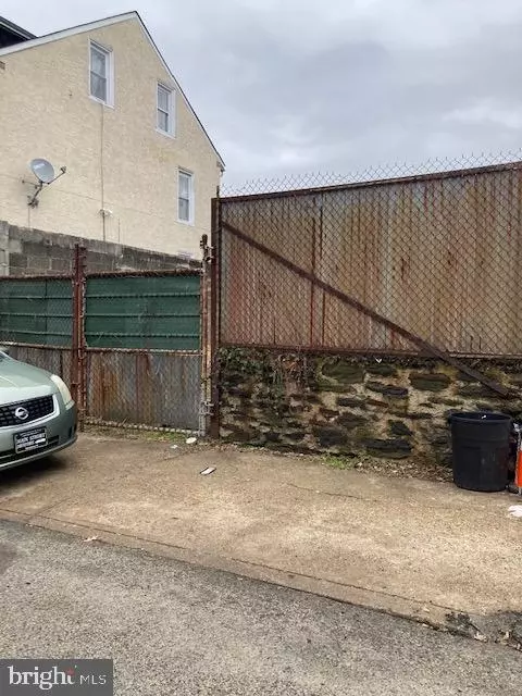 228 E Phil Ellena St, Philadelphia, PA 19119