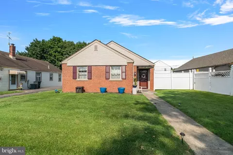 9210 Exeter Rd, Philadelphia, PA 19114