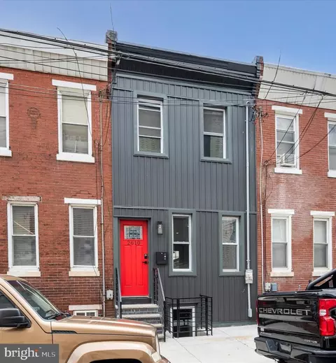 2610 W Oxford St, Philadelphia, PA 19121