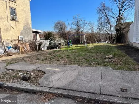 348 E Mechanic St, Philadelphia, PA 19144