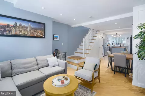 220 E Thompson St, Philadelphia, PA 19125