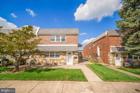2167 Benson St, Philadelphia, PA 19152