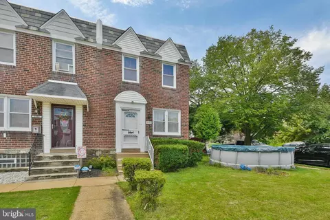 1852 Glendale Ave, Philadelphia, PA 19111