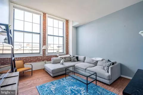 315 New St #410, Philadelphia, PA 19106