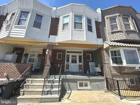 3520 Malta St, Philadelphia, PA 19134