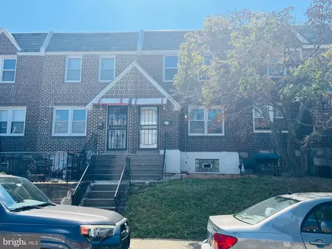 6605 Oakland St, Philadelphia, PA 19149