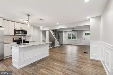 8438 Temple Rd, Philadelphia, PA 19150