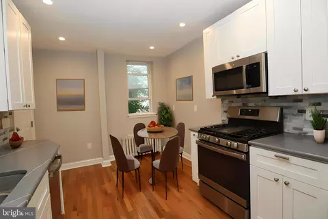 6465 Musgrave St, Philadelphia, PA 19119