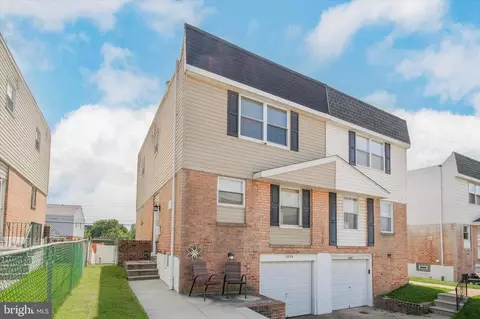 3830 Greenacres Rd, Philadelphia, PA 19154