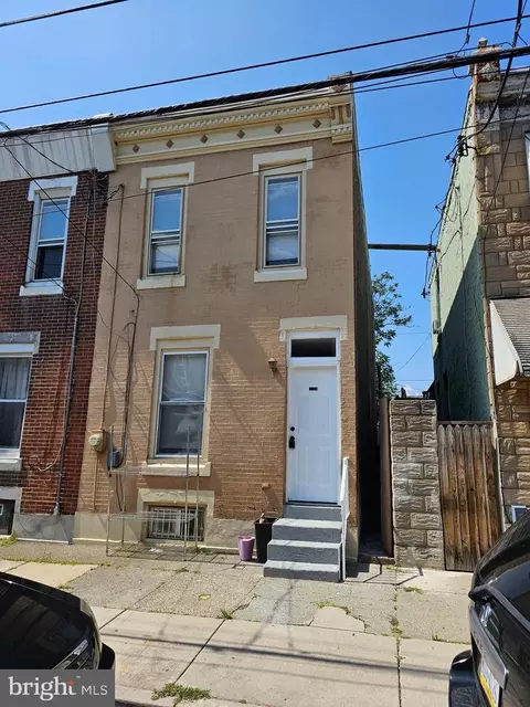 3346 Amber St, Philadelphia, PA 19134