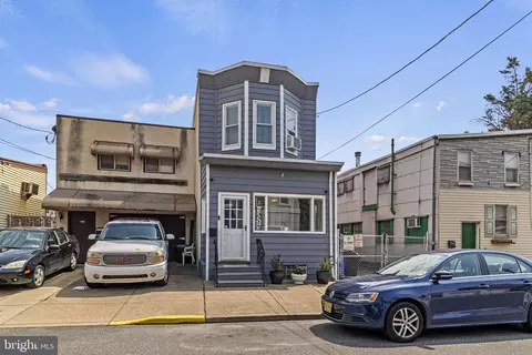 2731 Lefevre St, Philadelphia, PA 19137