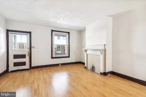 1336 N Hobart St, Philadelphia, PA 19131