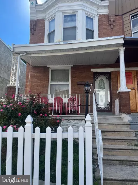 5734 N Beechwood St, Philadelphia, PA 19138