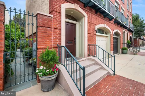 1701 North St # C, Philadelphia, PA 19130