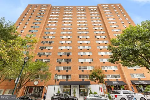 2101 17 Chestnut St #504, Philadelphia, PA 19103