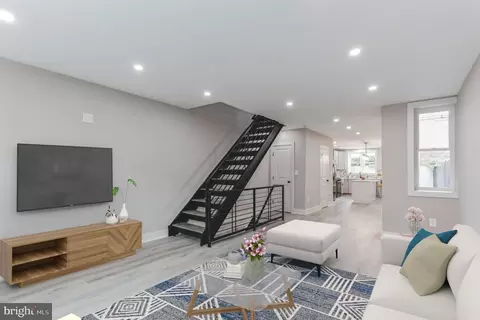 2018 S 18th St, Philadelphia, PA 19145