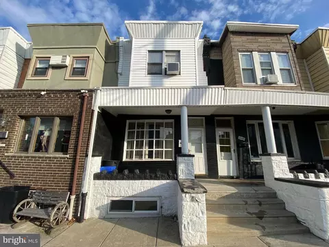 2433 S 3rd St, Philadelphia, PA 19148