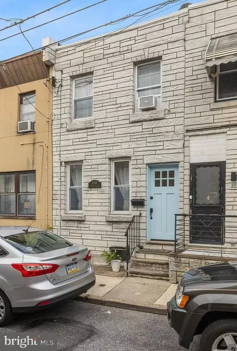 2228 S Clarion St, Philadelphia, PA 19148
