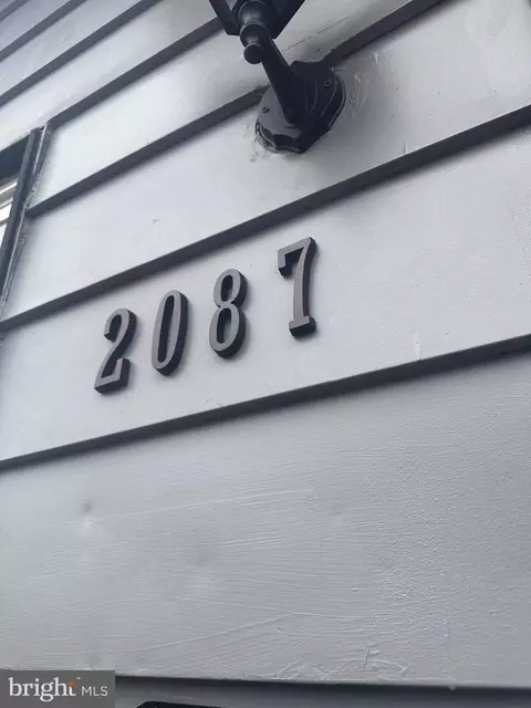 2087 Kingston St, Philadelphia, PA 19134